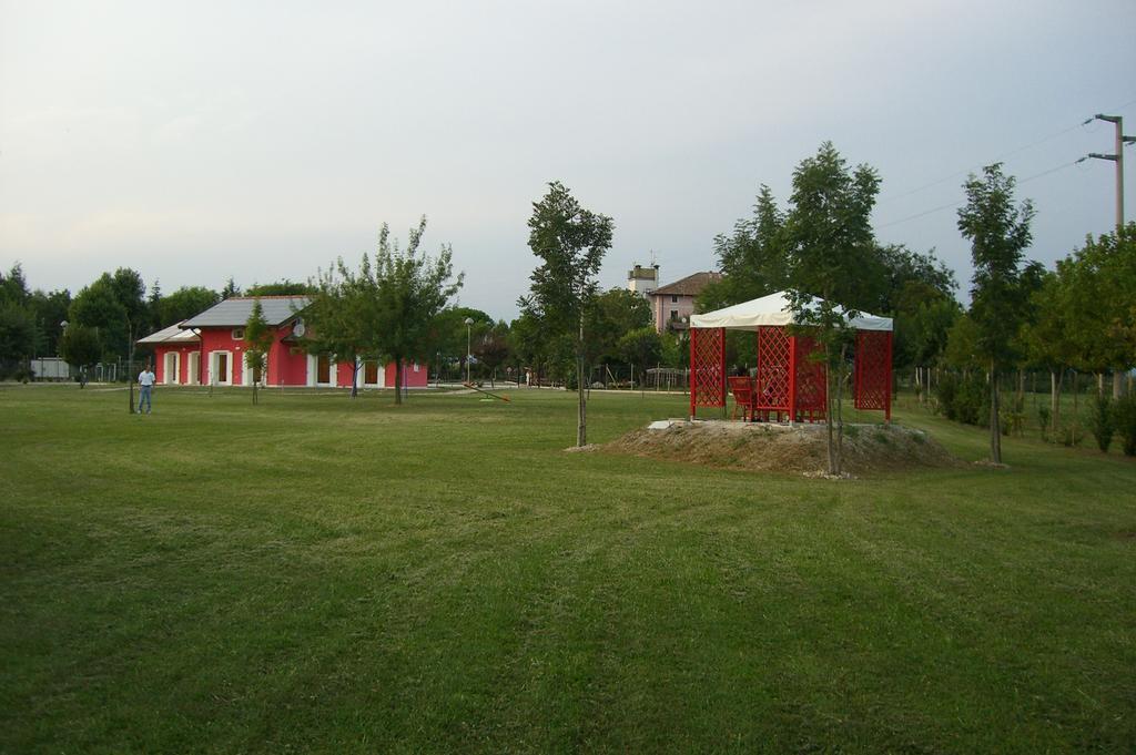 Dogana Vecchia - Hotel & Residence B&B Ristorante & Pizzeria Тривиньяно-Удинезе Экстерьер фото