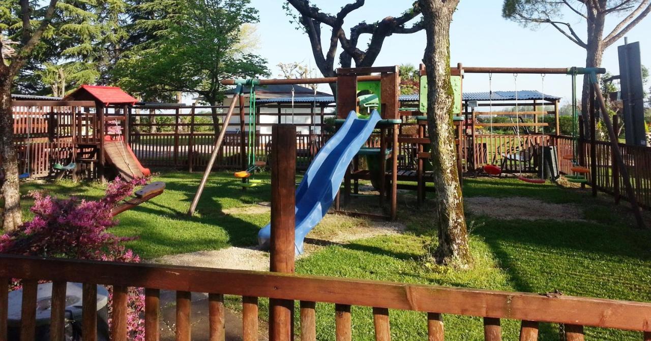 Dogana Vecchia - Hotel & Residence B&B Ristorante & Pizzeria Тривиньяно-Удинезе Экстерьер фото